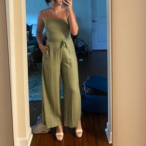 Francesca’s Jun & Ivy Green Jumpsuit with Tie Back, size S, WORN ONCE LIKE NEW